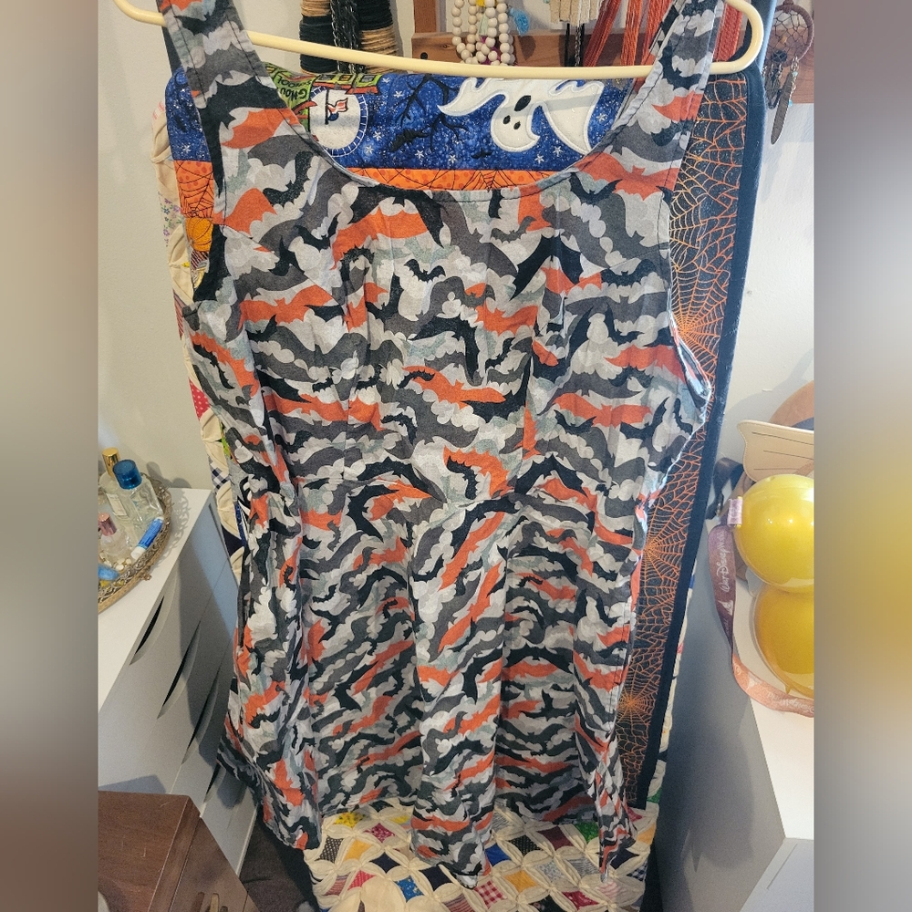 Retrolicious 2x Bat dress